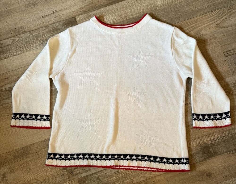 White Sweater size M